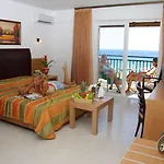 Mediterraneo Semesteranläggning (resort)