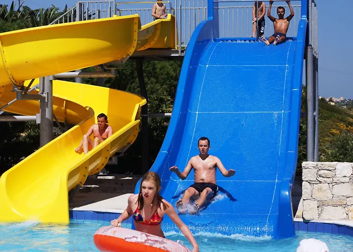 Resort Mediterraneo 4*